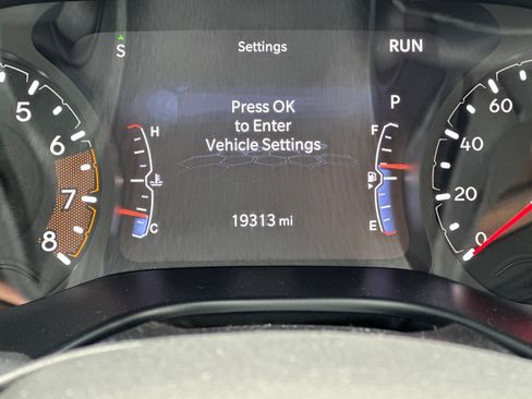 Used 2025 Jeep Compass Limited AWD/4WD image 28