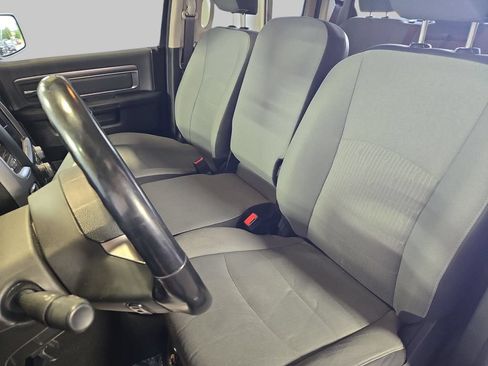 Used 2022 RAM 1500 Classic SLT w/ Electronics Group AWD/4WD image 18