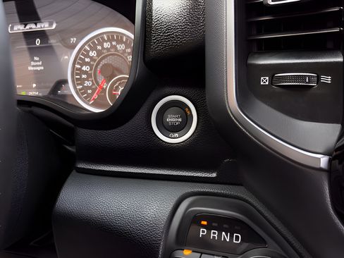 Used 2025 RAM 1500 Big Horn AWD/4WD image 16