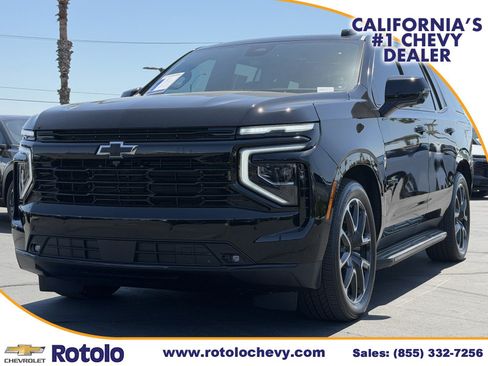 Used 2025 Chevrolet Tahoe RST w/ RST Capability Package AWD/4WD image 3