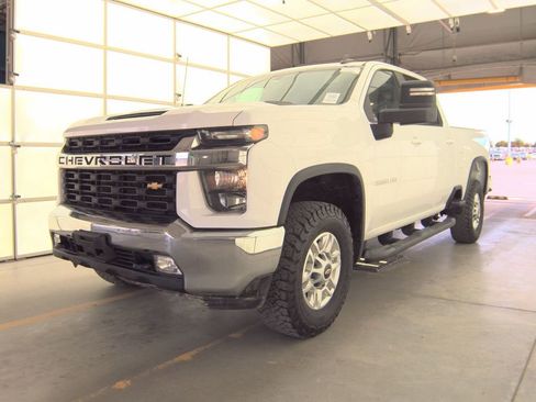Used 2020 Chevrolet Silverado 2500 LT image 1