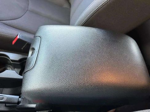 Used 2015 Jeep Wrangler Unlimited Sport w/ Quick Order Package 24S image 13