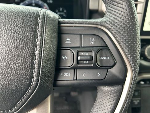 Used 2025 Toyota Tundra Limited image 12