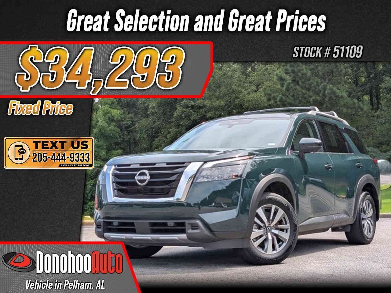 Used 2025 Nissan Pathfinder SL AWD/4WD image 1