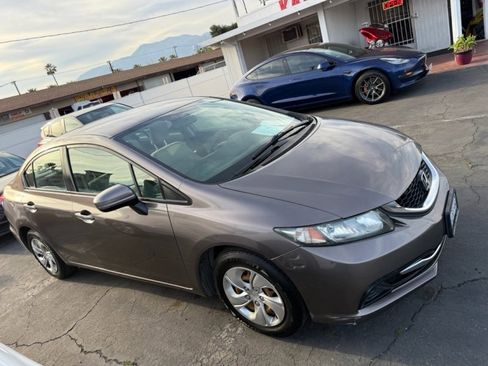 Used 2014 Honda Civic LX image 5