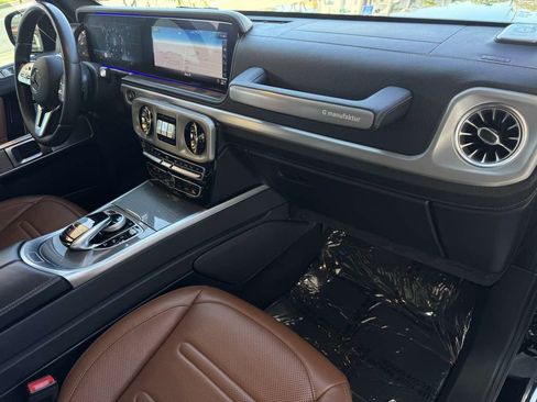 Used 2021 Mercedes-Benz G 550 w/ G Manufaktur Interior Package image 23
