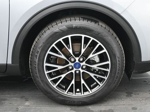 Used 2022 Ford Escape SEL image 25