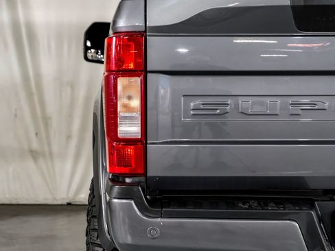 Used 2022 Ford F250 Lariat w/ Lariat Value Package AWD/4WD image 41