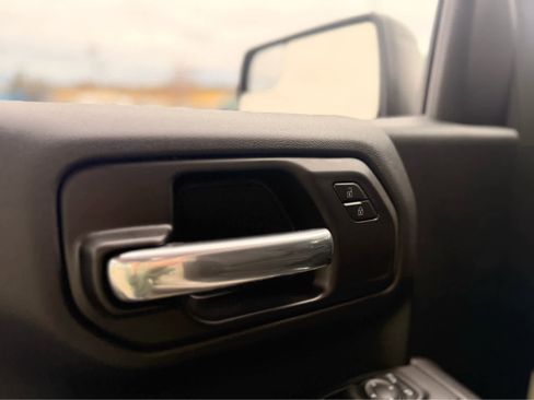 New 2026 Chevrolet Silverado 1500 Custom Trail Boss w/ LPO, Dark Essentials Package image 16