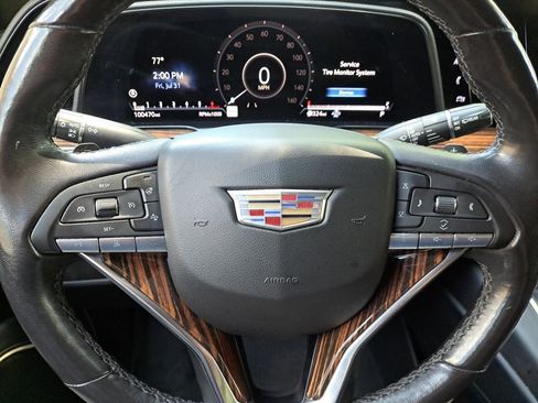 Used 2021 Cadillac Escalade ESV Premium Luxury AWD/4WD image 23
