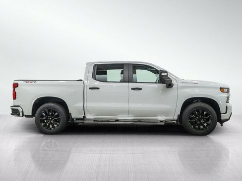 Used 2020 Chevrolet Silverado 1500 Custom w/ Custom Max Trailering Package AWD/4WD image 6