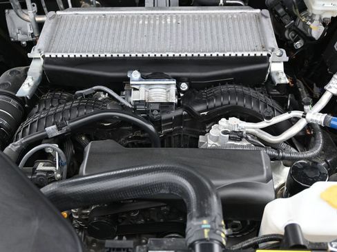 Used 2025 Subaru Ascent Premium image 45