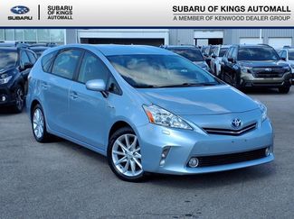 Used 2014 Toyota Prius V Five image 1