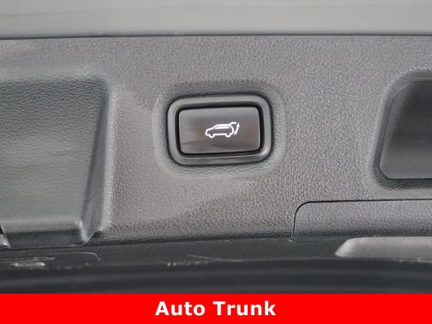 Used 2023 Hyundai Santa Fe Calligraphy image 38