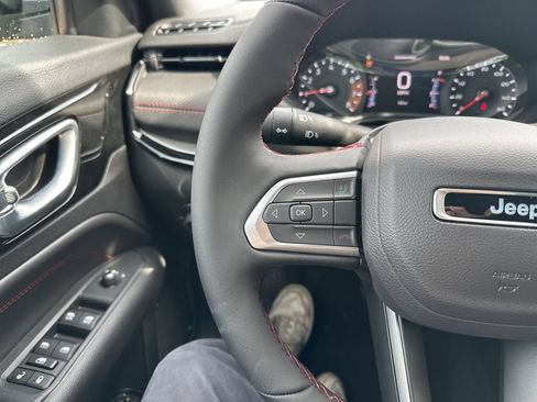 New 2026 Jeep Compass Trailhawk AWD/4WD image 25