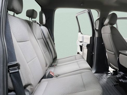 Used 2022 Ford F250 XLT w/ XLT Value Package image 24