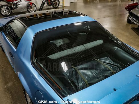 Used 1988 Chevrolet Camaro LT image 41