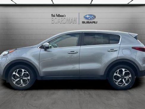 Used 2020 Kia Sportage LX AWD/4WD image 9