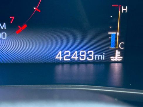 Used 2023 Chevrolet Colorado Trail Boss w/ Technology Package image 15