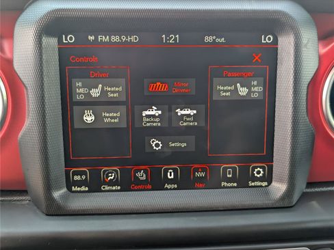 Used 2023 Jeep Gladiator Rubicon w/ LED Lighting Group AWD/4WD image 29