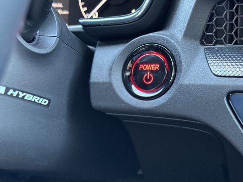 Used 2025 Honda CR-V Sport image 22