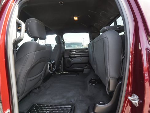 Used 2023 RAM 1500 Big Horn AWD/4WD image 32