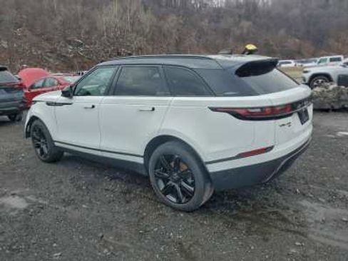 Used 2021 Land Rover Range Rover Velar S AWD/4WD image 4