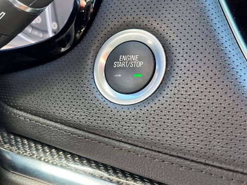 Used 2023 Cadillac XT5 Sportv w/ Technology Package image 11