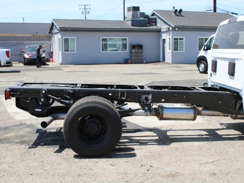 New 2027 RAM 3500 Tradesman RWD image 3