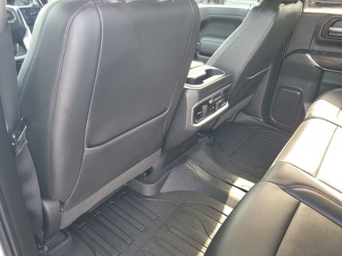 Used 2020 GMC Sierra 1500 SLT w/ SLT Premium Package AWD/4WD image 11