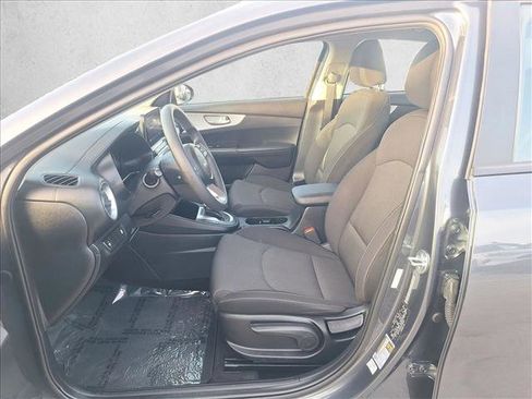 Used 2023 Kia Forte LXS image 10