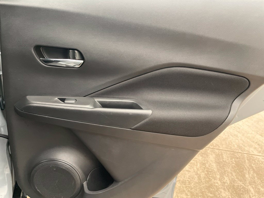 Used 2023 Nissan Kicks SV w/ Interior Electronics Package FWD image 24