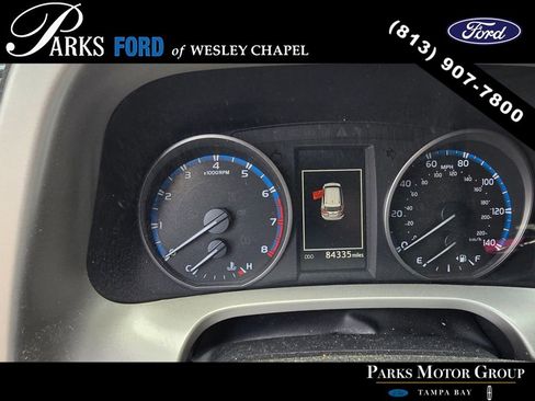 Used 2017 Toyota RAV4 LE image 6