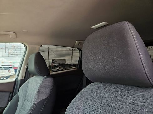 Used 2022 Nissan Rogue SV image 21