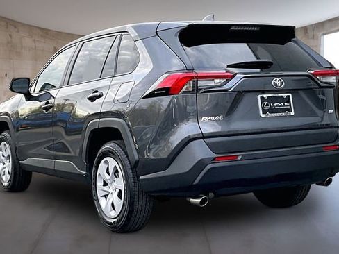 Used 2024 Toyota RAV4 LE image 4