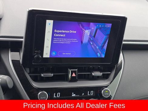 Used 2024 Toyota Corolla Cross XLE w/ Convenience Package AWD/4WD image 9