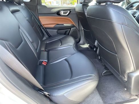 Used 2024 Jeep Compass Limited image 24