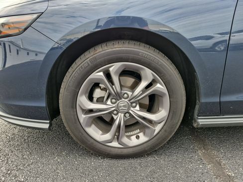 Used 2024 Honda Accord EX image 32