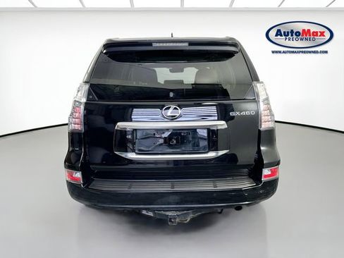 Used 2020 Lexus GX 460 Premium w/ Premium Package image 8