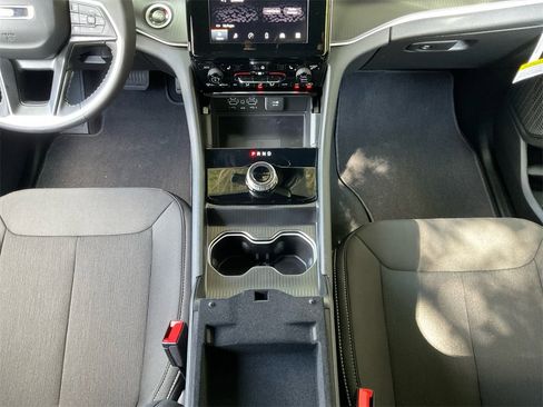 New 2025 Jeep Grand Cherokee L Laredo w/ Luxury Tech Group I image 11