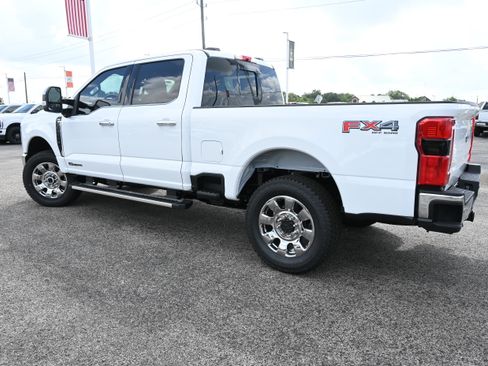 New 2026 Ford F250 Lariat w/ Chrome Package AWD/4WD image 7