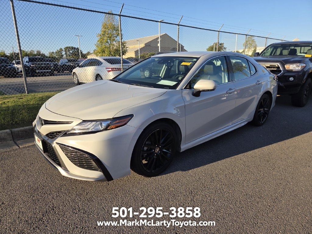 Used 2024 Toyota Camry XSE FWD image 10