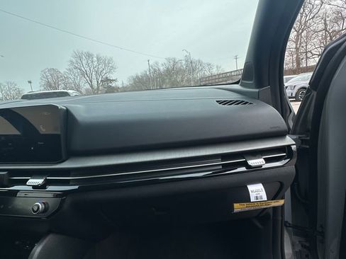 New 2026 Kia Sportage X-Line w/ X-Line Technology Package image 16