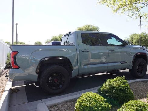 Used 2024 Toyota Tundra Platinum AWD/4WD image 4