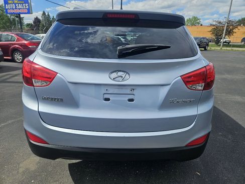 Used 2011 Hyundai Tucson GLS FWD image 8