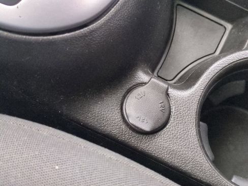 Used 2011 Chevrolet Cruze LS image 29