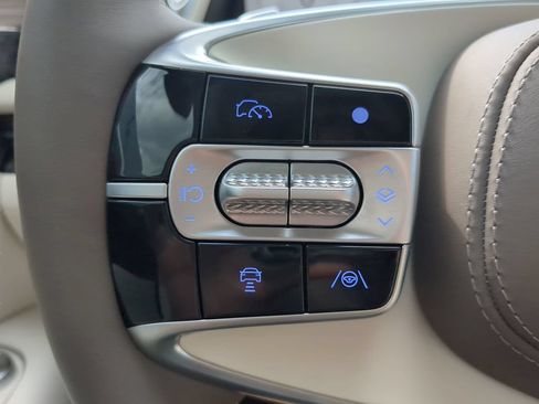 New 2025 Genesis G90 3.5T AWD/4WD image 21