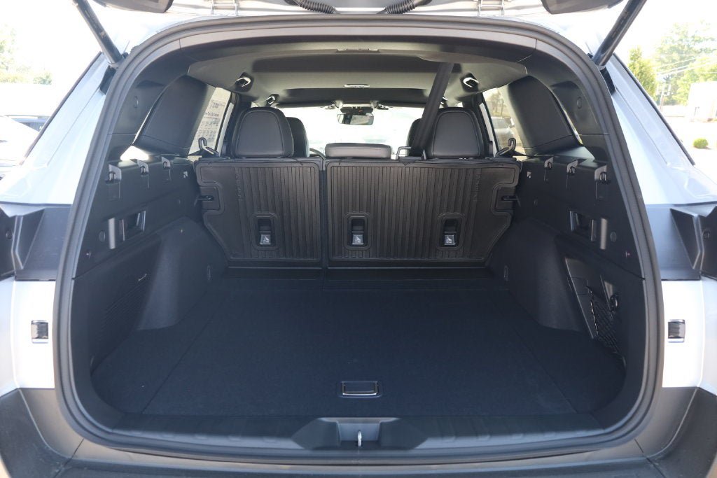 New 2026 Subaru Outback Limited AWD/4WD image 7