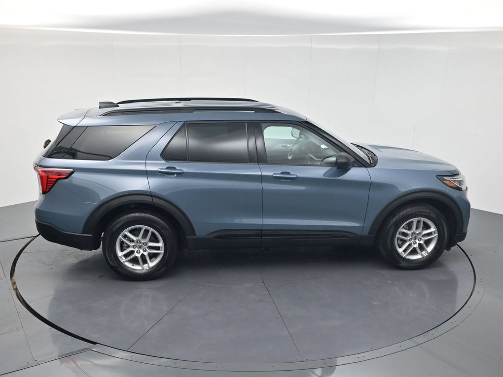 Used 2026 Ford Explorer Active AWD/4WD image 40