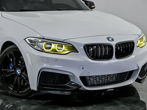 Used 2016 BMW M235i xDrive Coupe AWD/4WD image 2